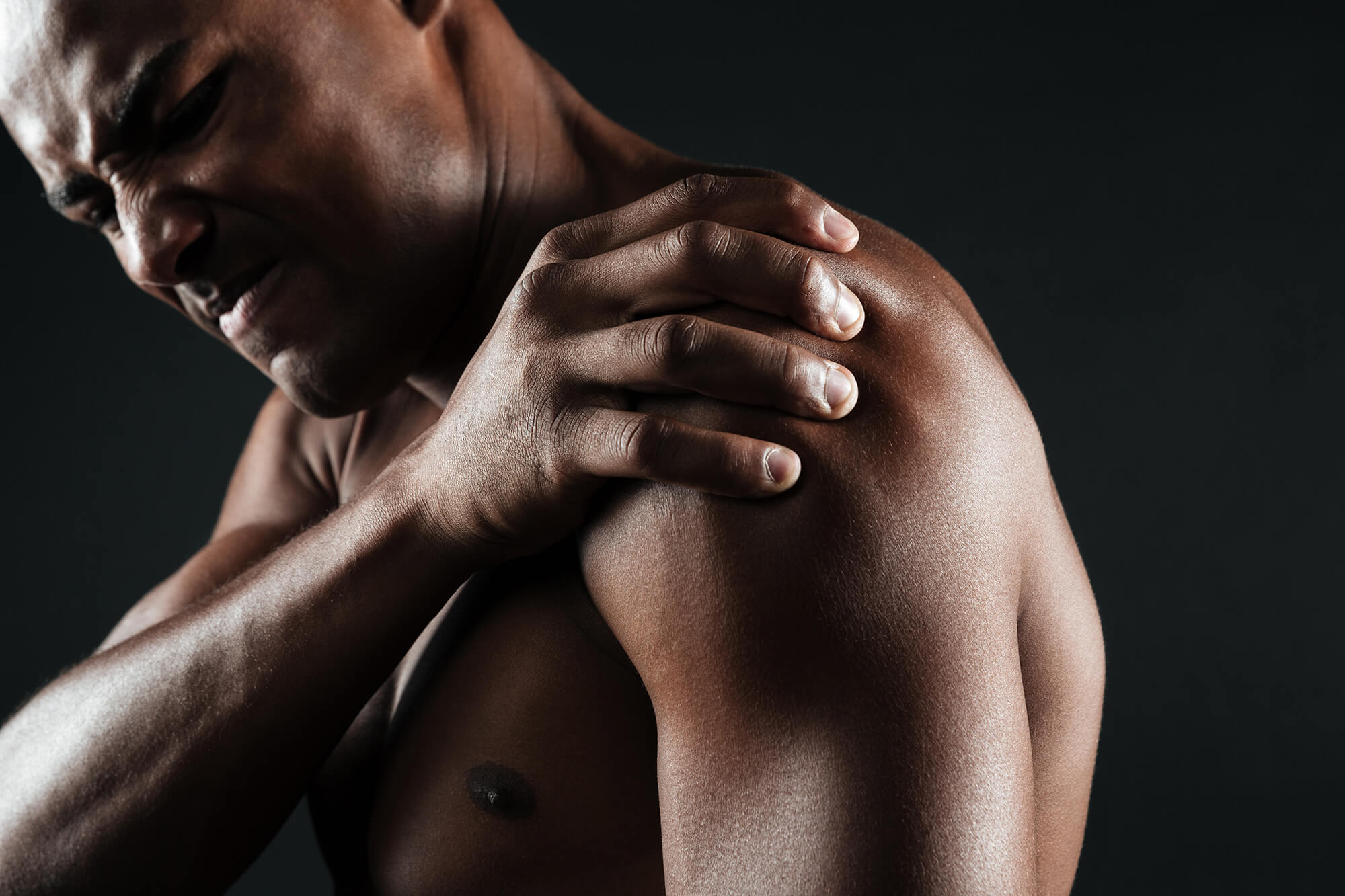 Shoulder pain: Causes and solutions